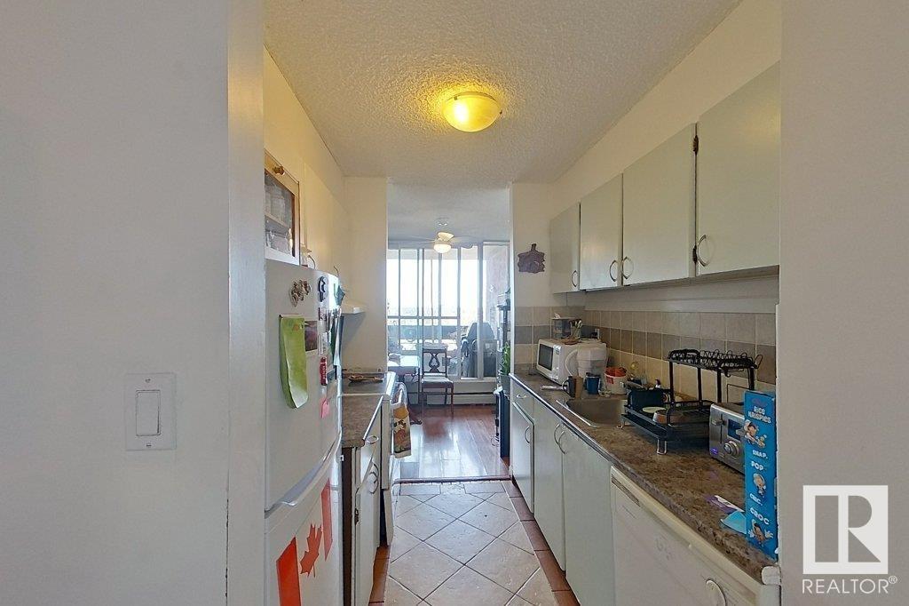 Property at #111 8735 165 ST NW image 3