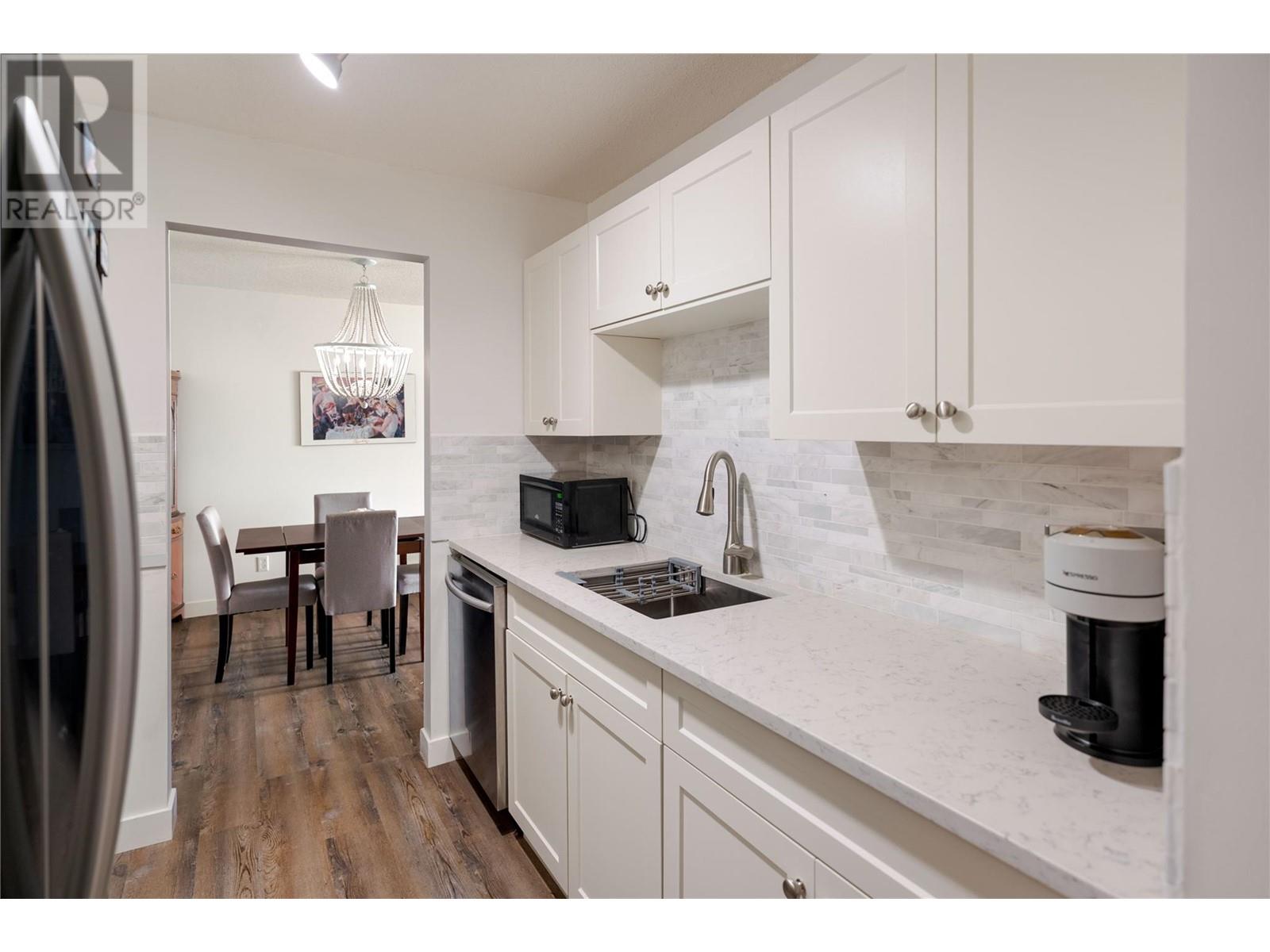 Property at 240 Hollywood Road N Unit# 405 image 2