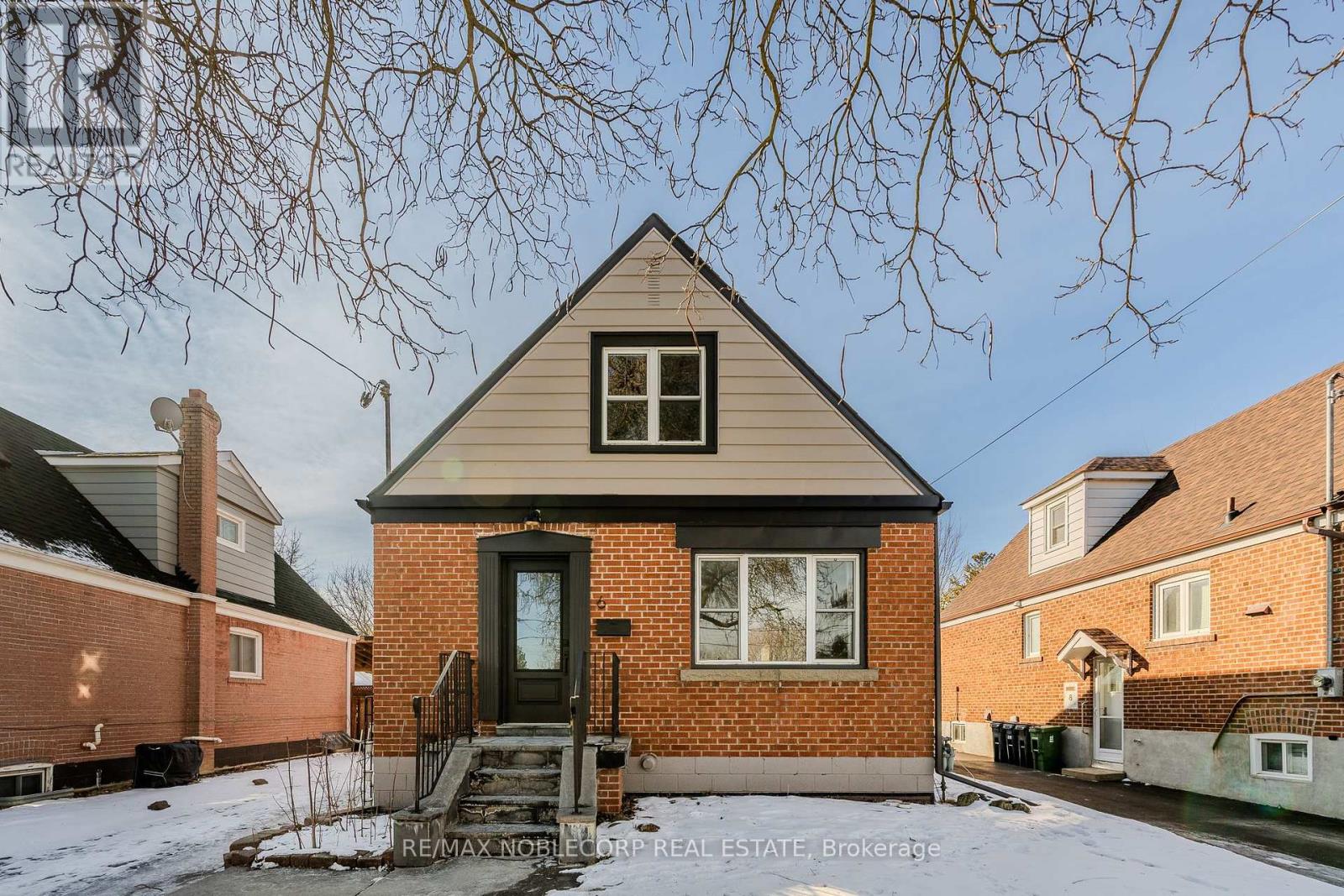 Lower - 6 Evandale Road, Toronto (Clairlea-Birchmount), Ontario  M1L 3S1 - Photo 1 - E12046384