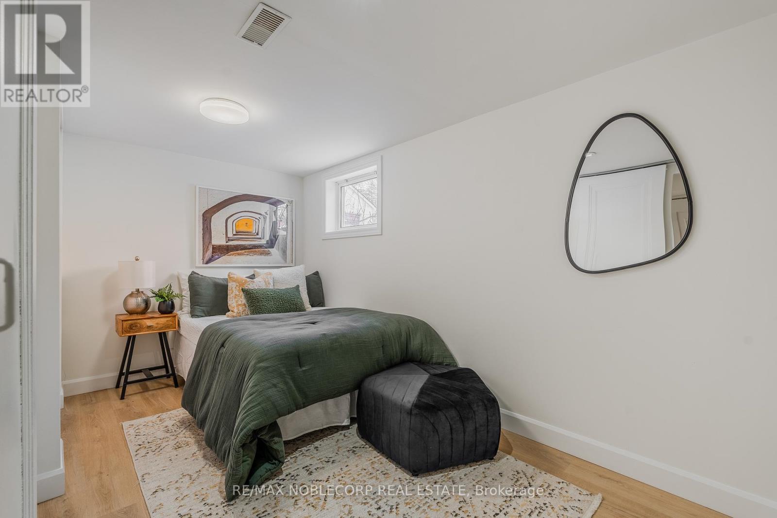Lower - 6 Evandale Road, Toronto (Clairlea-Birchmount), Ontario  M1L 3S1 - Photo 5 - E12046384