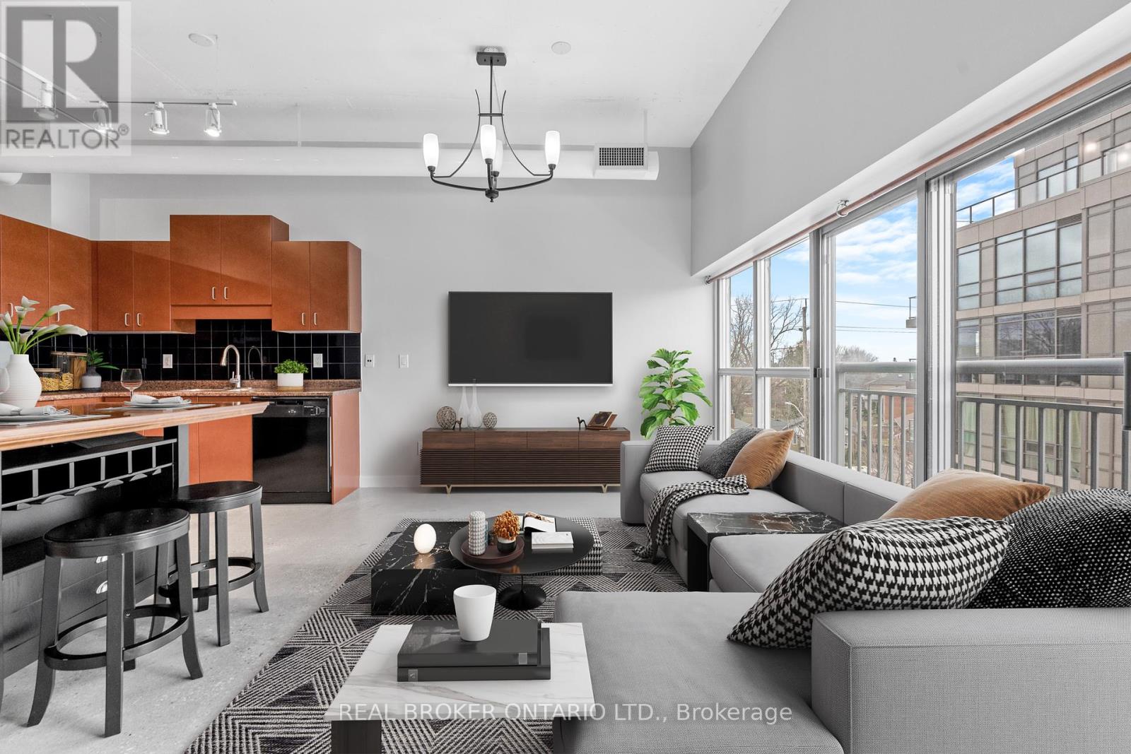 Property at 311 - 2 FIELDWAY ROAD image 4