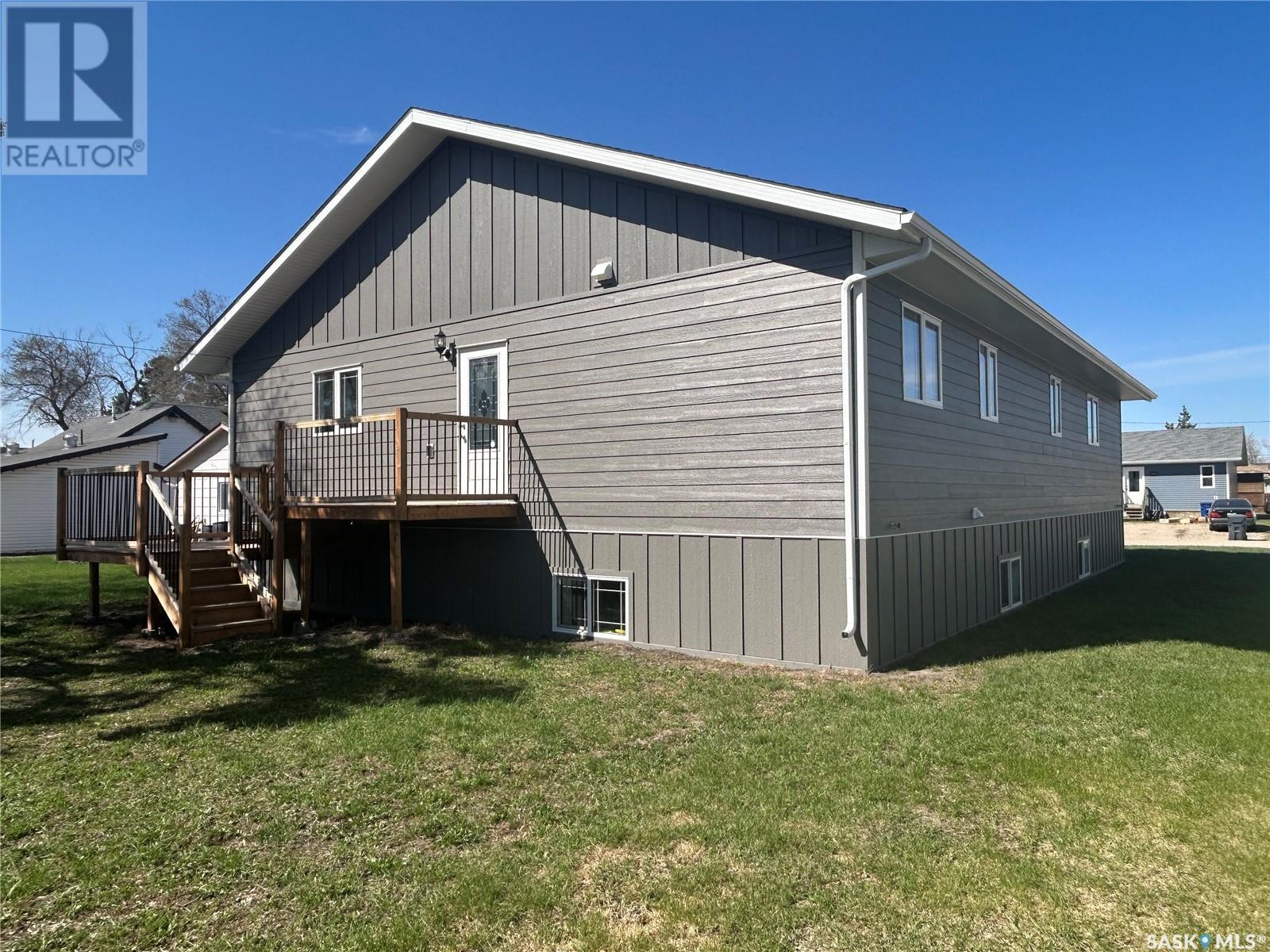 2909 Albert Street, Carrot River, Saskatchewan  S0E 0L0 - Photo 3 - SK999908