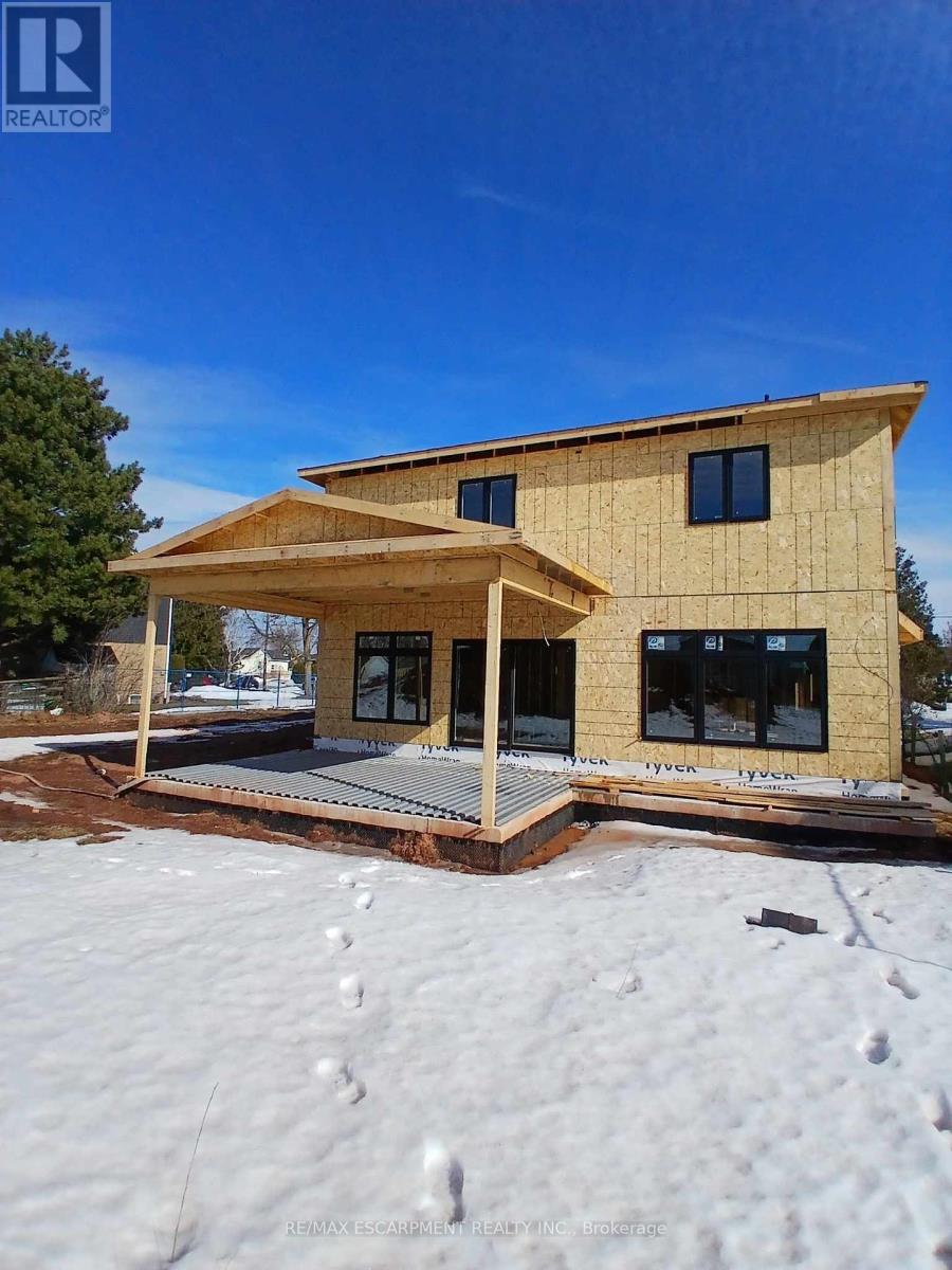 Property at 141 MARGARET AVENUE image 3