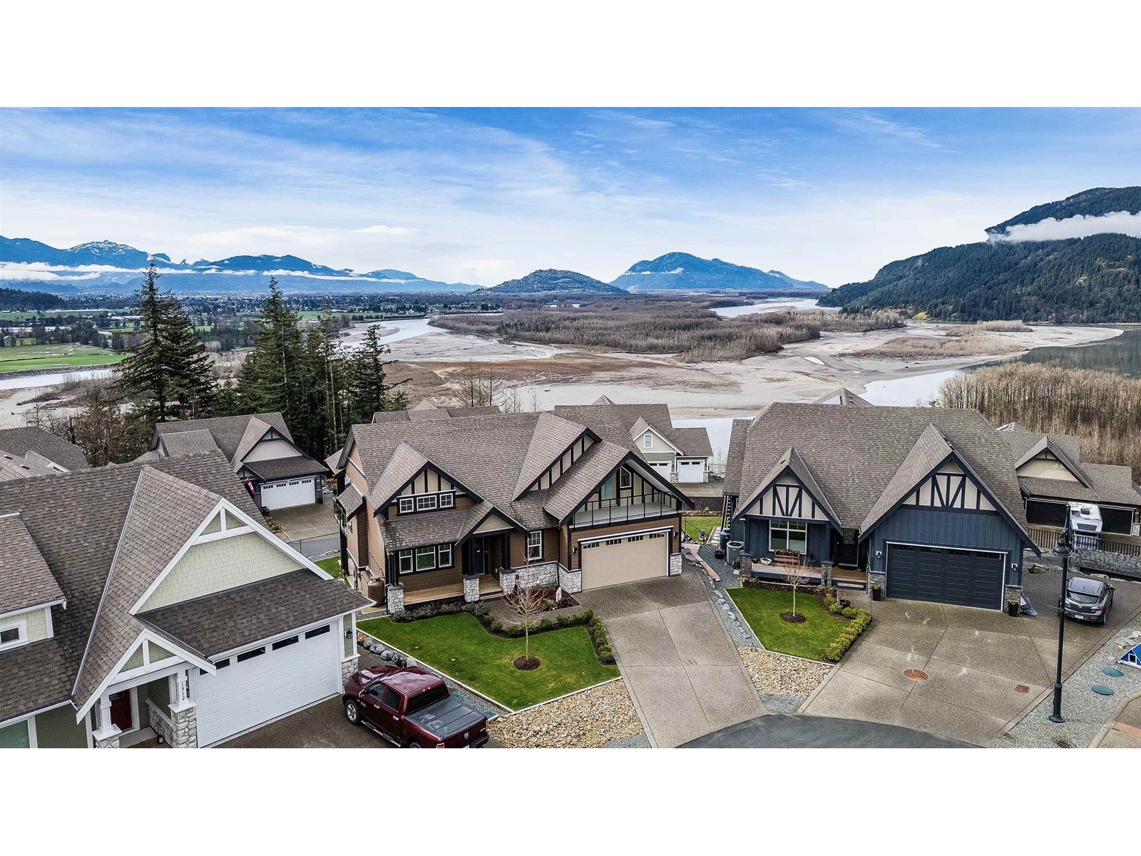 Property at 1306 STROMDAHL PLACE image 1
