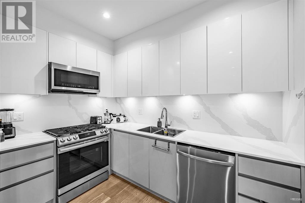 3433 Dundas Street, Vancouver, British Columbia  V5K 1R9 - Photo 16 - R2981348
