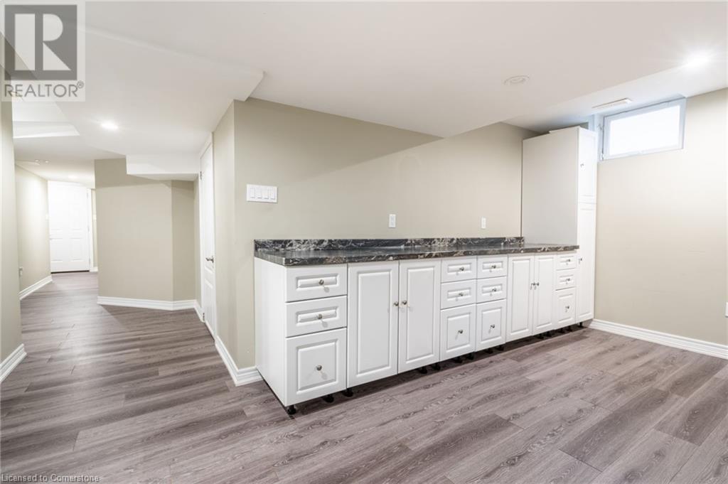 19 Hazelton Avenue, Hamilton, Ontario  L9B 0E7 - Photo 37 - 40709497