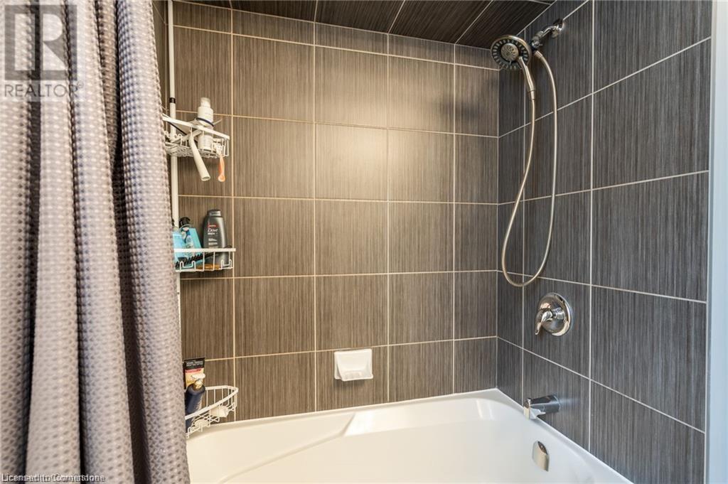 19 Hazelton Avenue, Hamilton, Ontario  L9B 0E7 - Photo 28 - 40709497