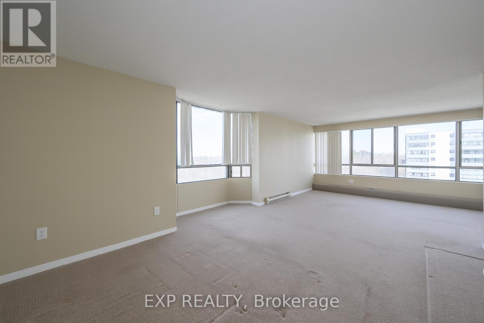 Property at 910 - 570 PROUDFOOT LANE image 4