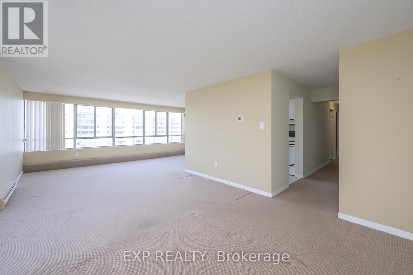 Property at 910 - 570 PROUDFOOT LANE image 5