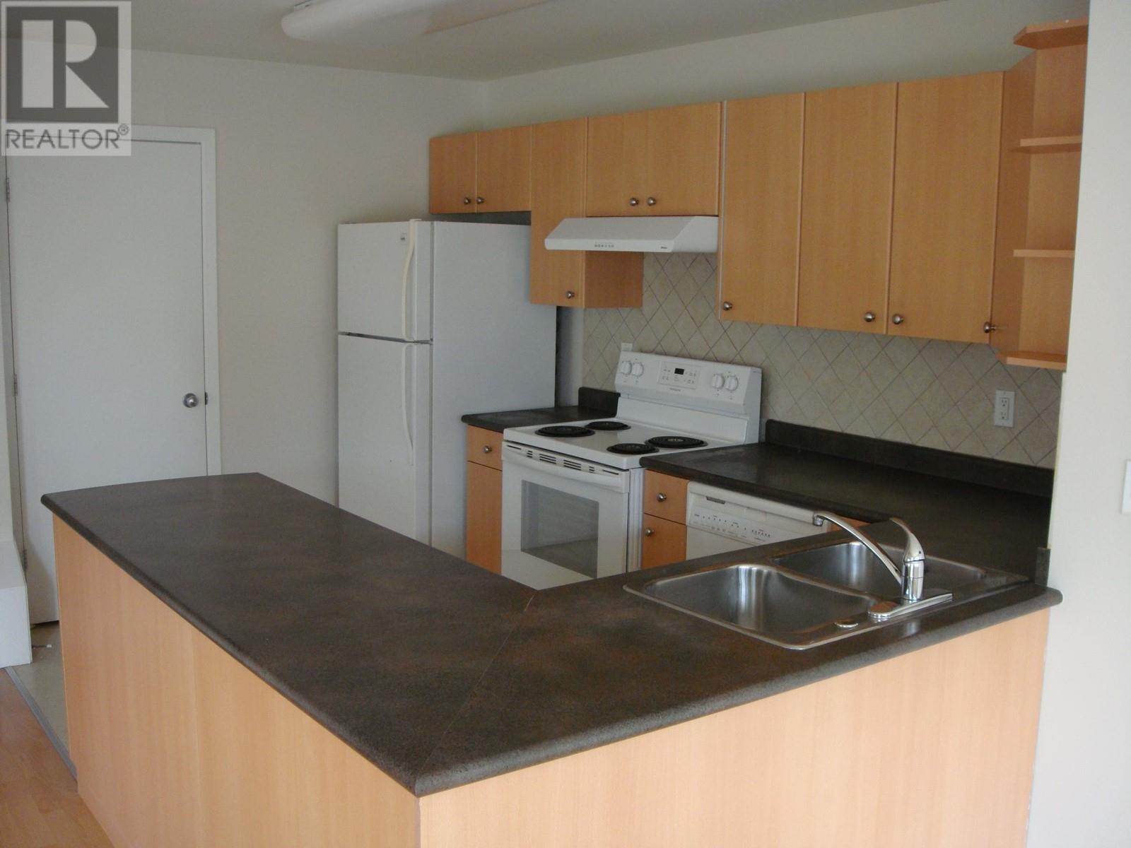 8412 Fremlin Street, Vancouver, British Columbia  V6P 3X2 - Photo 2 - R2982256