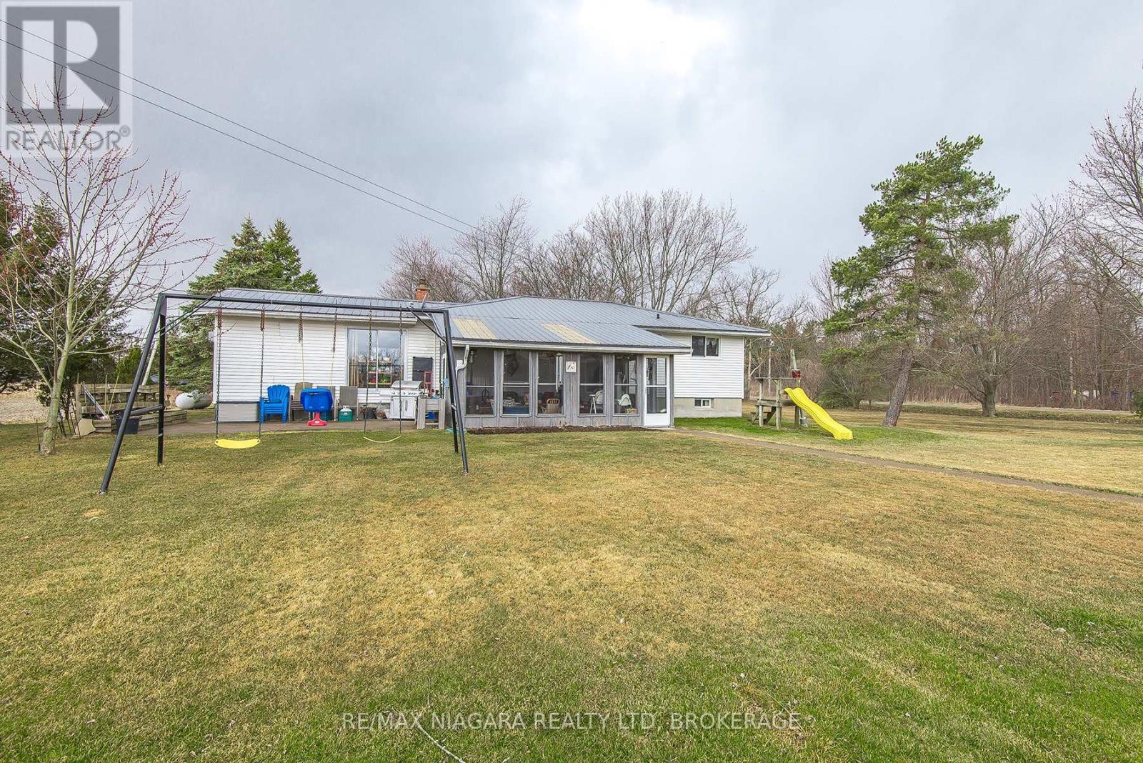 1791 Beamer Road, West Lincoln (Bismark/wellandport), Ontario  L0R 1Y0 - Photo 4 - X12046403