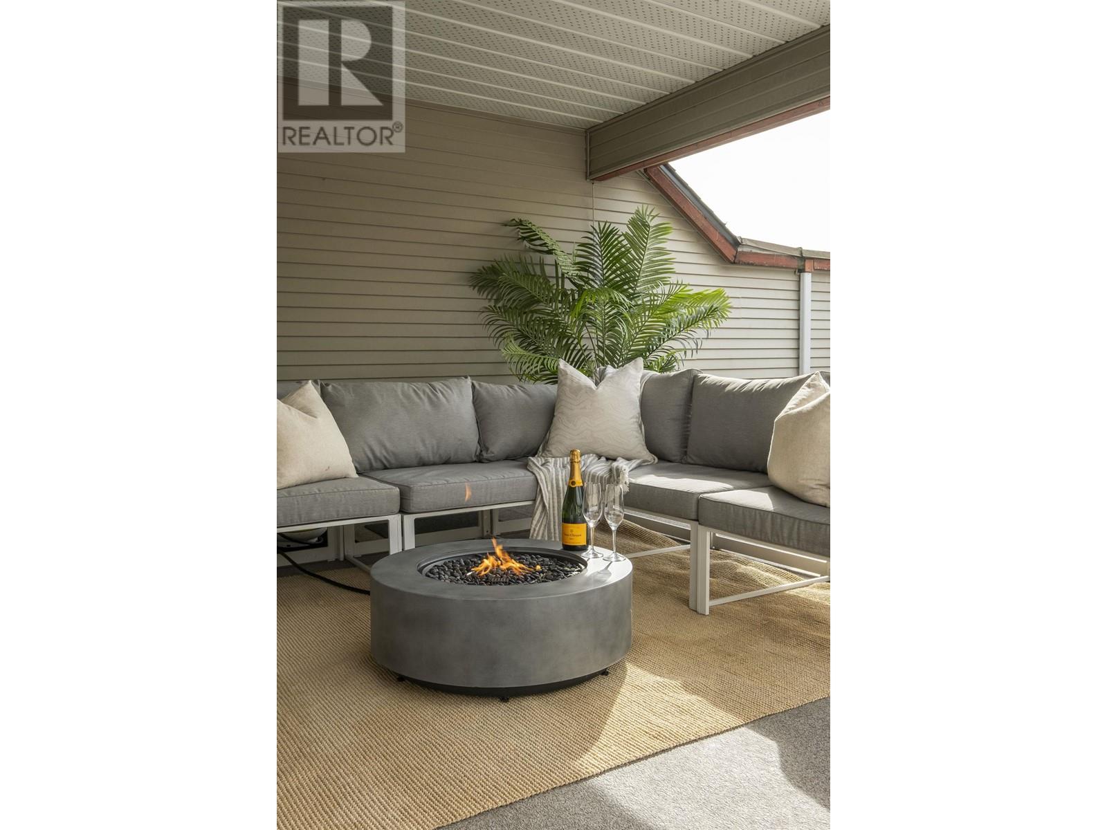304 918 W 16th Street, North Vancouver, British Columbia  V7P 1R3 - Photo 20 - R2982905