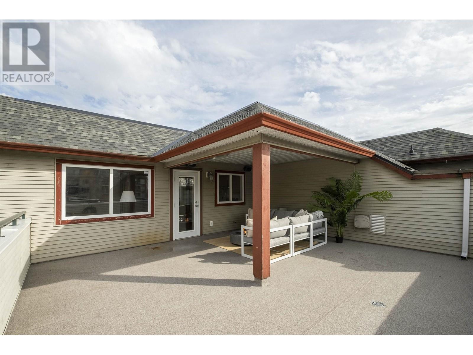 304 918 W 16th Street, North Vancouver, British Columbia  V7P 1R3 - Photo 24 - R2982905