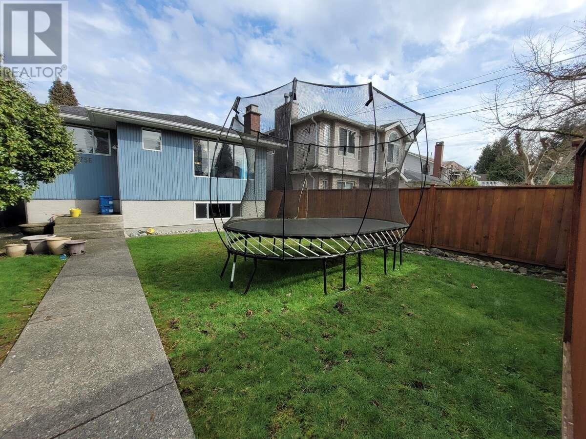 1756 Garden Avenue, North Vancouver, British Columbia  V7P 3A7 - Photo 8 - R2982880