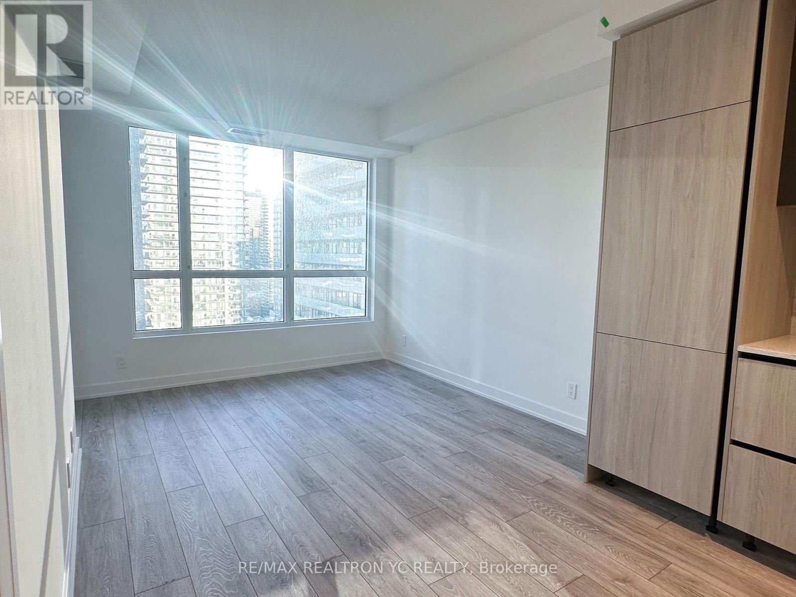 2603 - 108 Peter Street, Toronto, Ontario  M5V 0W2 - Photo 5 - C12007879