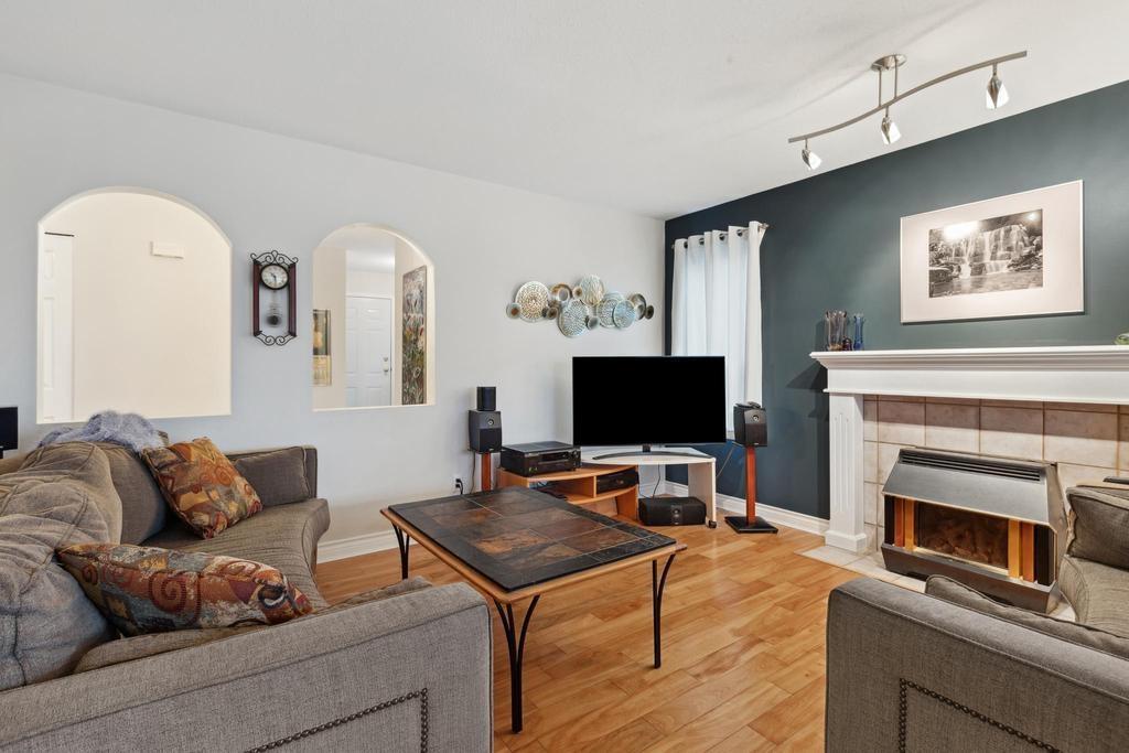 33071 Hawthorne Avenue, Mission, British Columbia  V2V 6Z1 - Photo 13 - R2982754