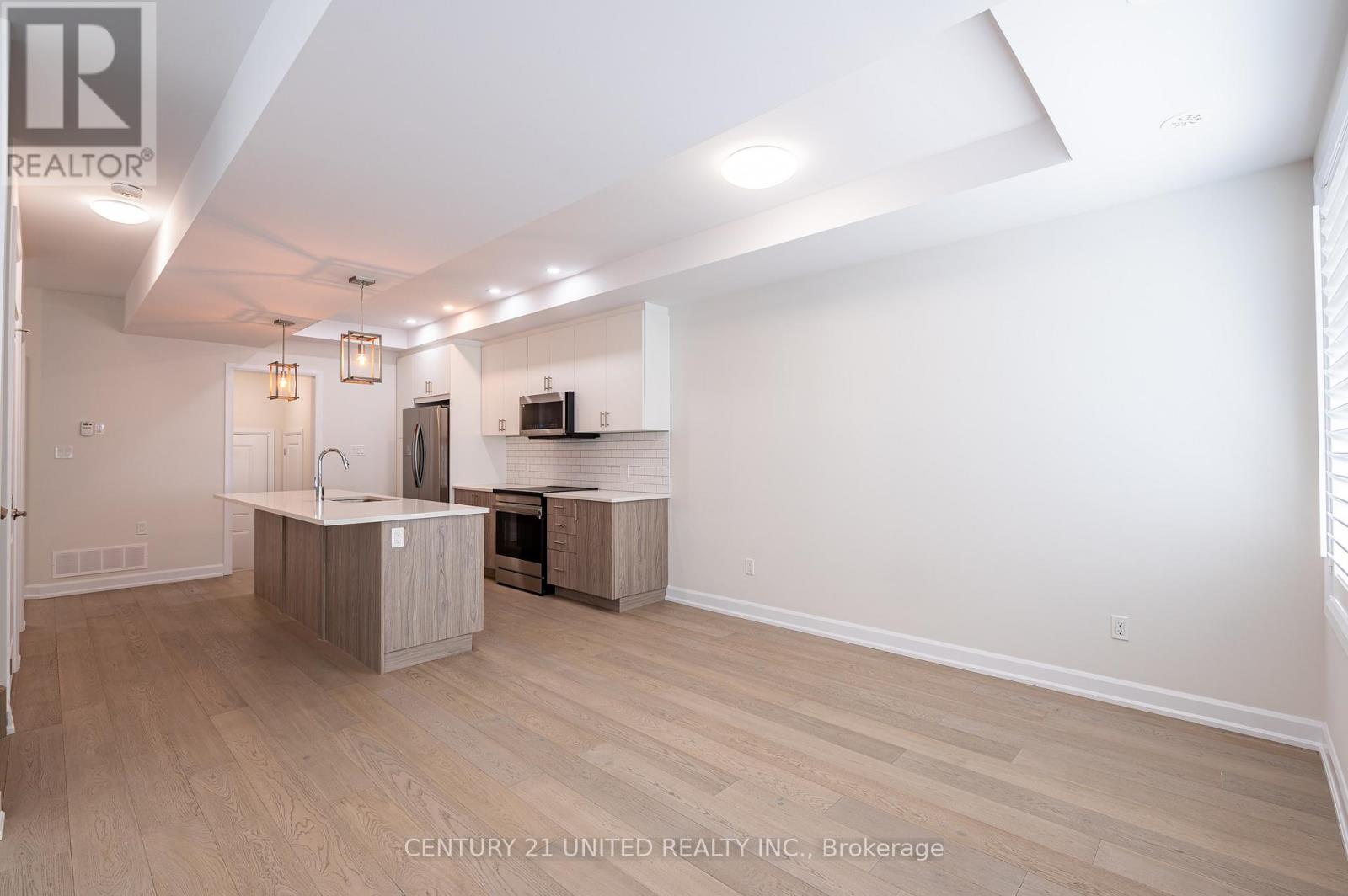313 Mullighan Gardens, Peterborough North, Ontario  K9K 0G3 - Photo 13 - X12046448