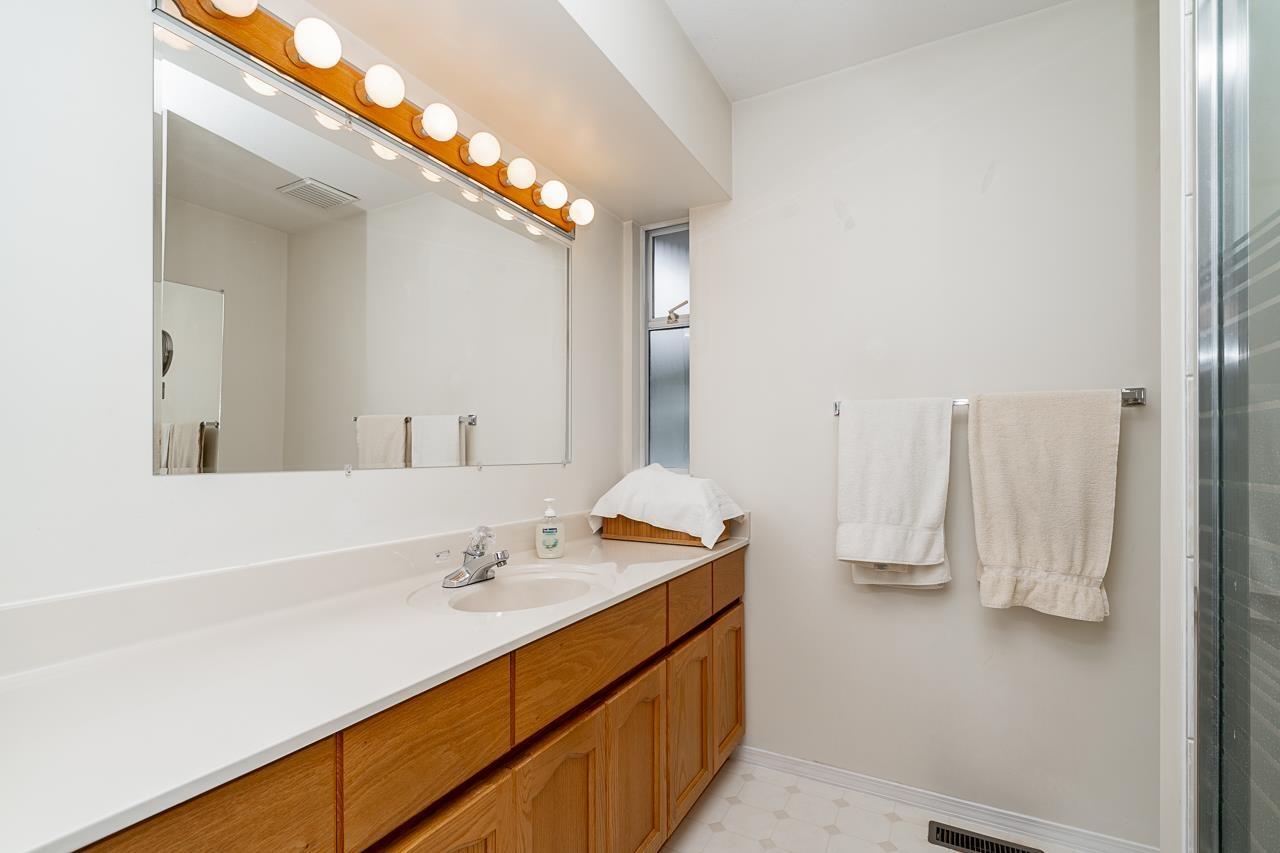 9951 159a Street, Surrey, British Columbia  V4N 2K8 - Photo 17 - R2982933