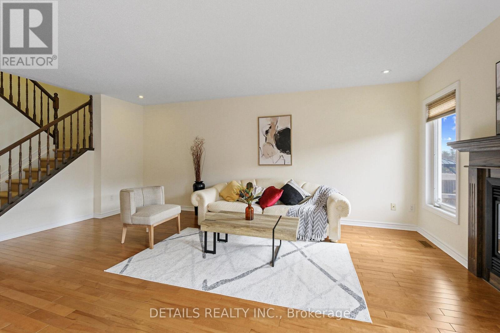 Property at 404 ABBEYDALE CIRCLE image 5