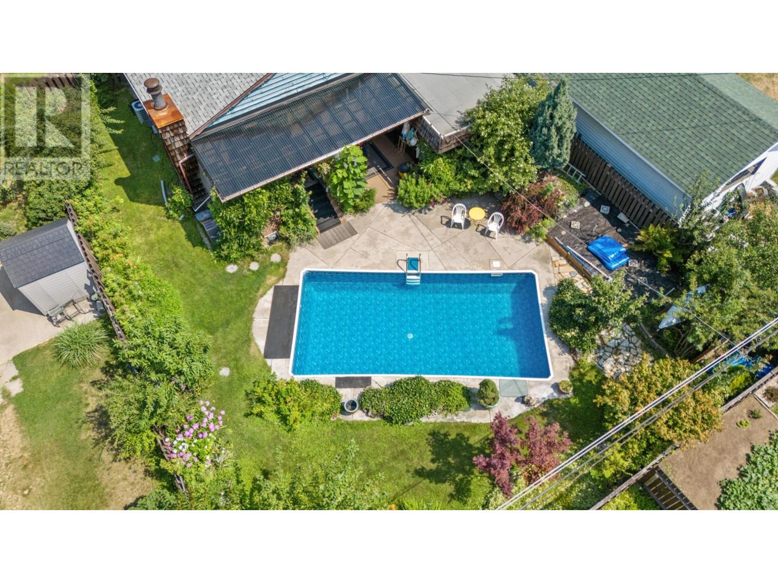 1150 Marianna Crescent, Trail, British Columbia  V1R 1E1 - Photo 42 - 10340584