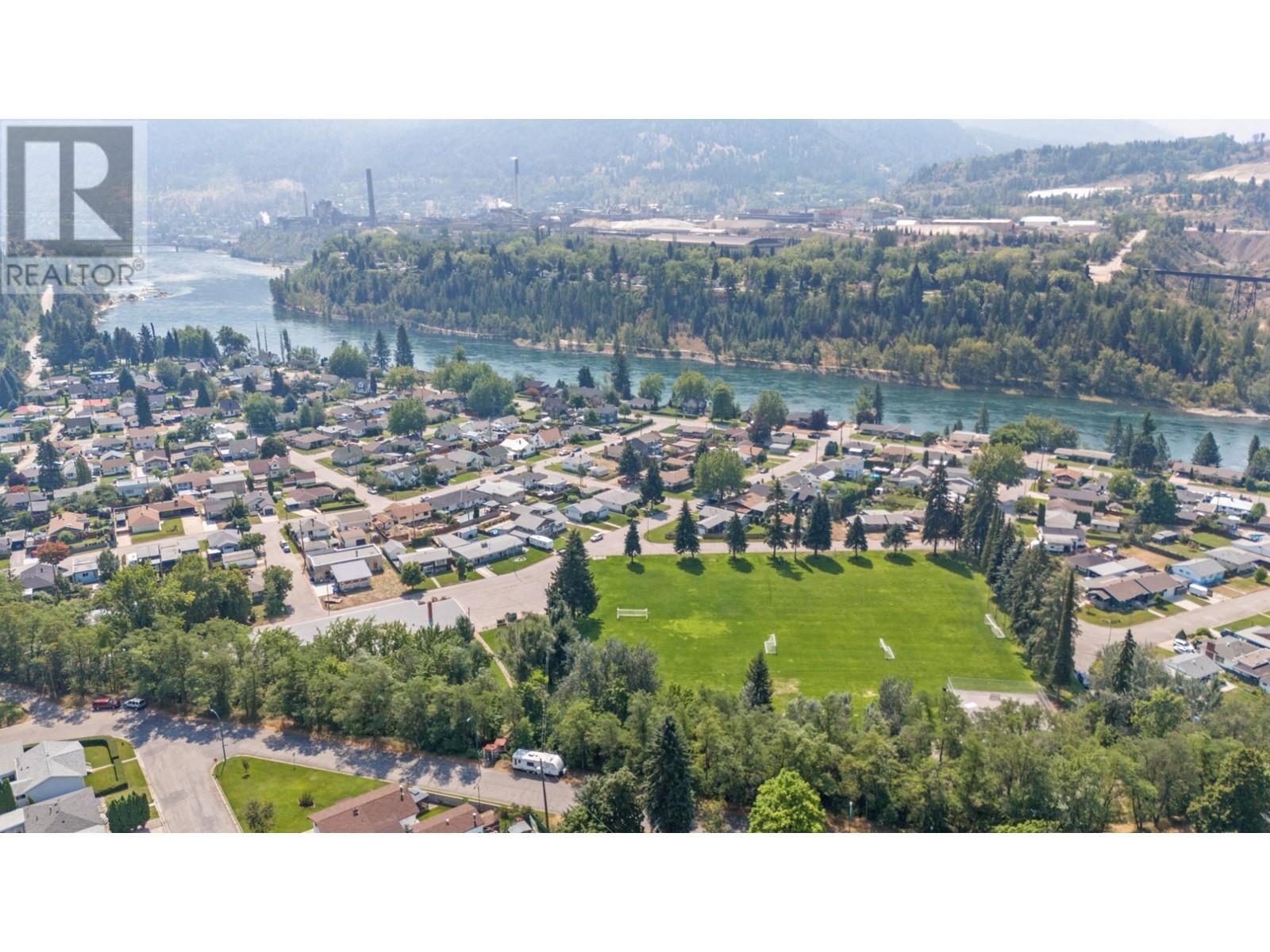 1150 Marianna Crescent, Trail, British Columbia  V1R 1E1 - Photo 62 - 10340584