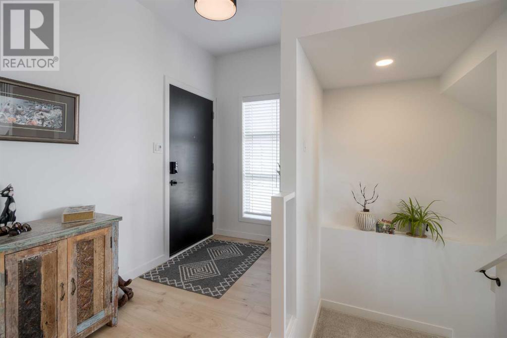 Property at 4506 31 Avenue S image 3