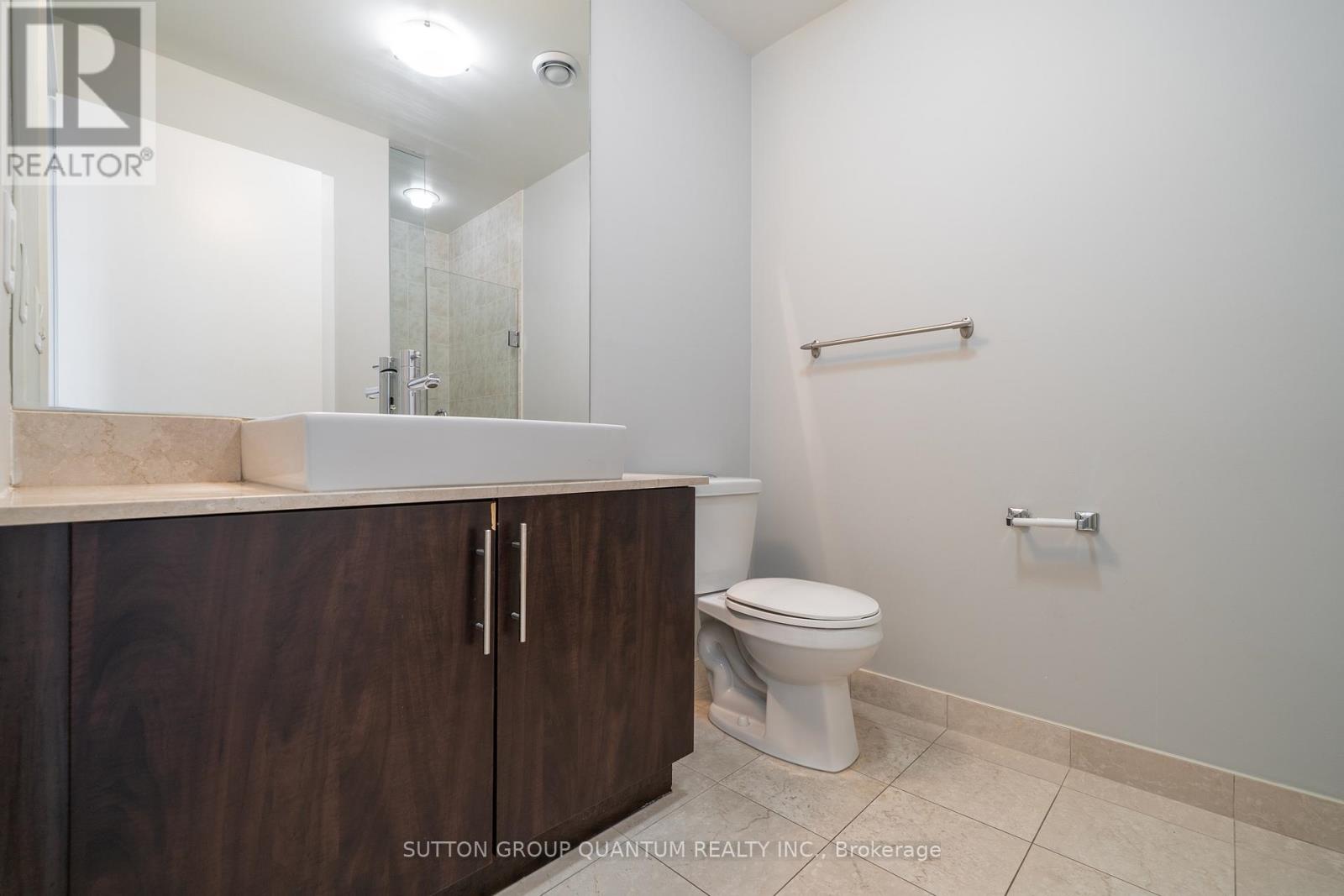 2407 - 55 Bremner Boulevard, Toronto, Ontario  M5J 0A6 - Photo 13 - C12046467