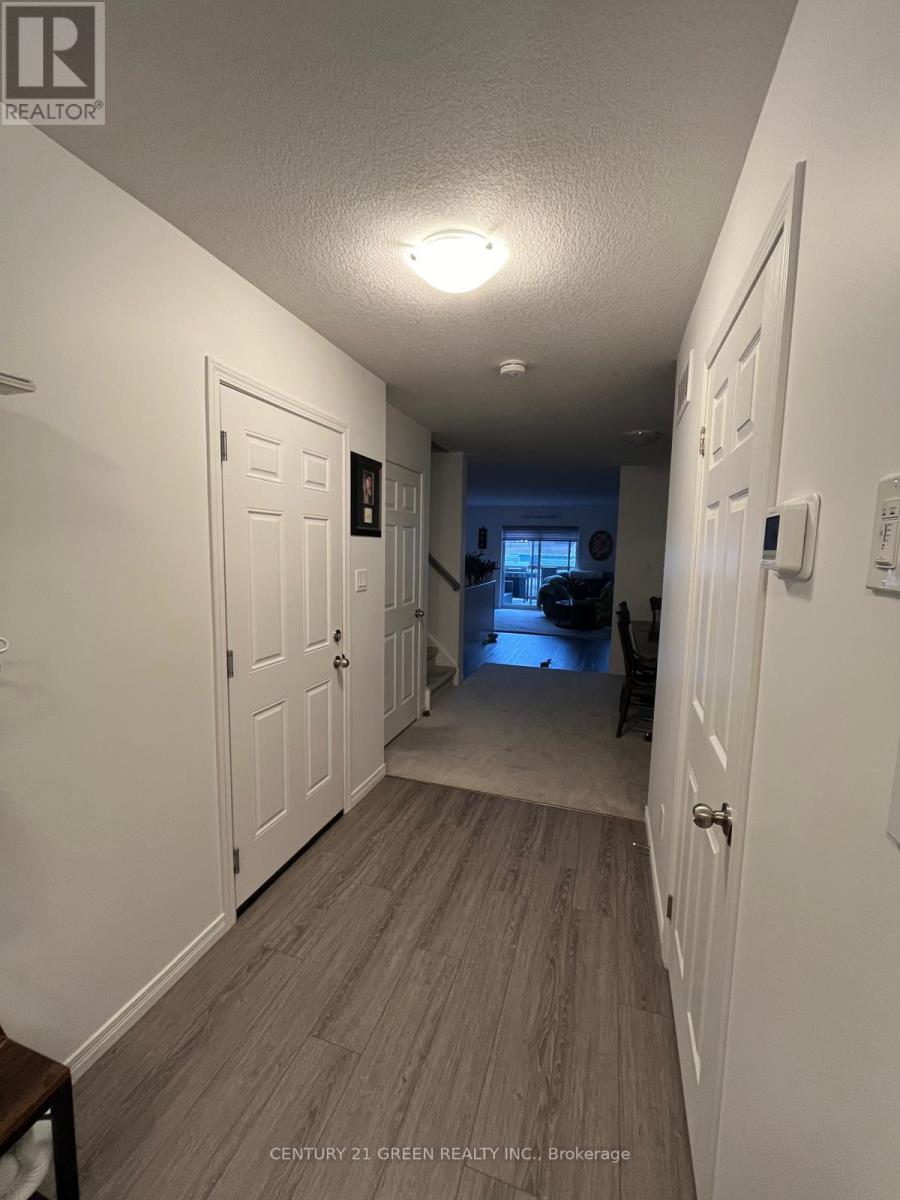 Property at 18 WEST MILL STREET image 1