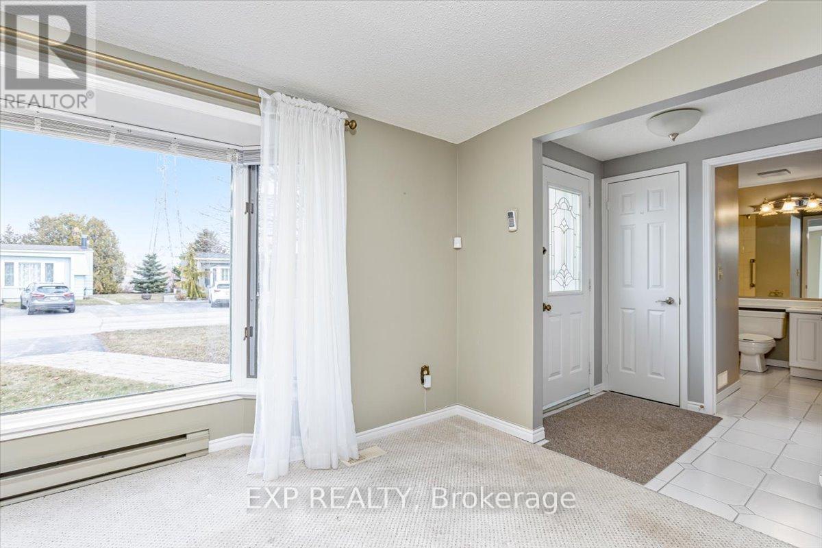 Property at 52 FAIRWAY DRIVE image 4