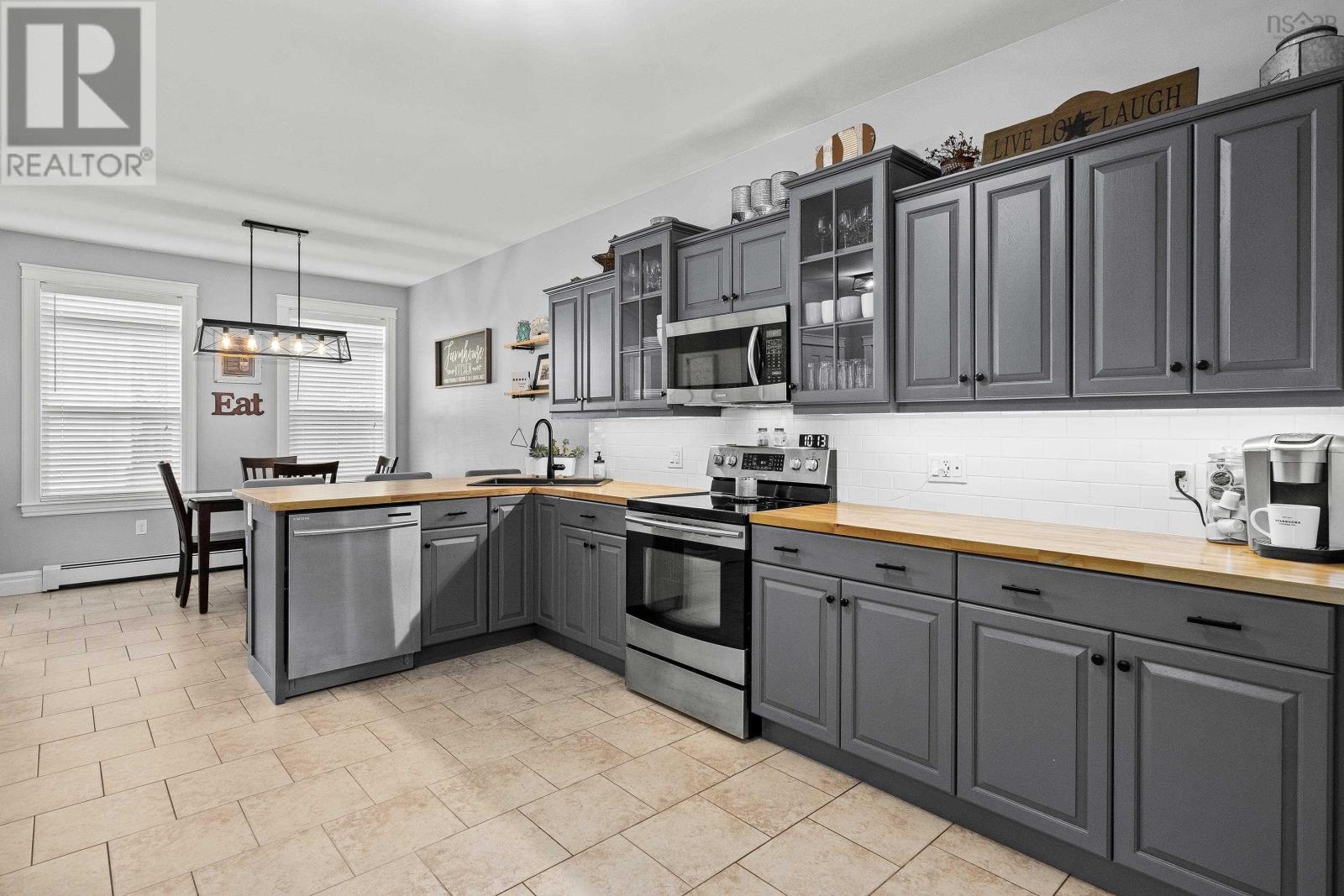 41 Halewood Drive, Falmouth, Nova Scotia  B0P 1P0 - Photo 6 - 202506032