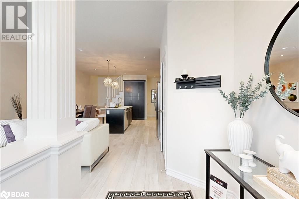 54 Nisbet Boulevard Boulevard Unit# 29, Waterdown, Ontario  L8B 0Y3 - Photo 2 - 40710395