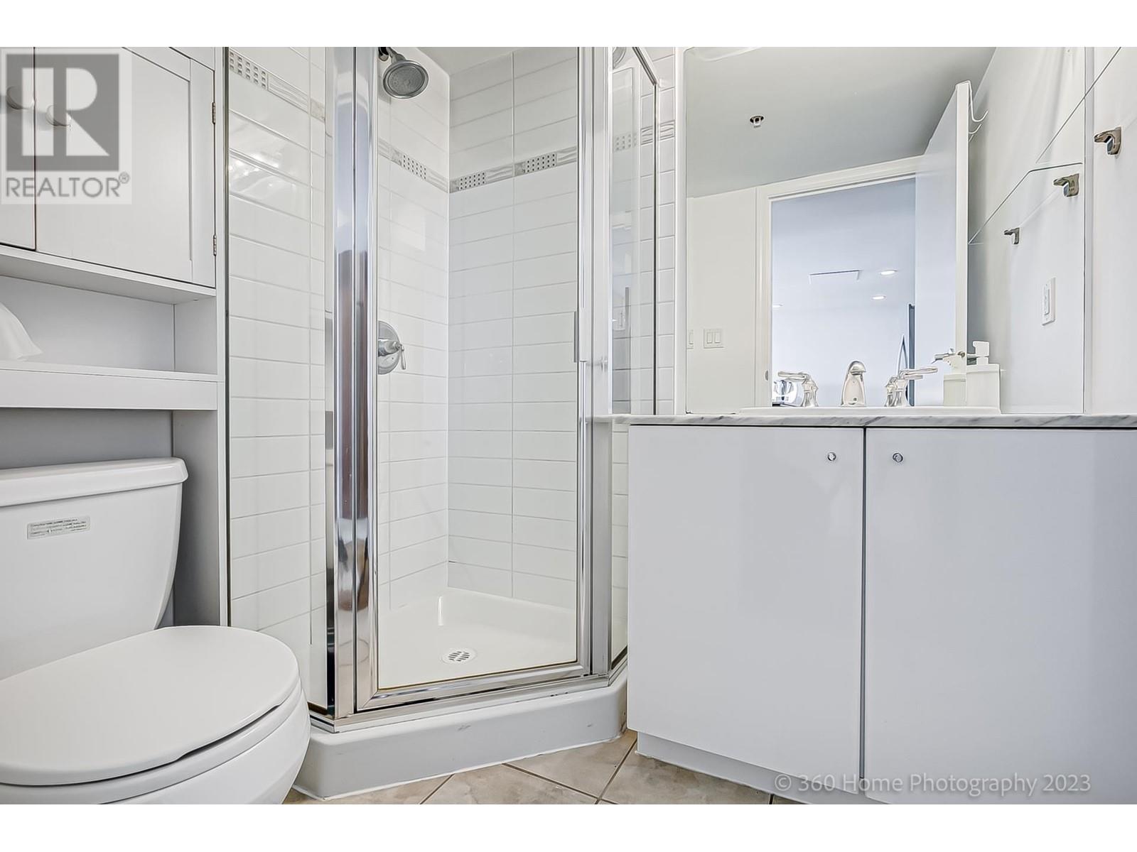 304 188 E Esplanade, North Vancouver, British Columbia  V7L 4Y1 - Photo 12 - R2982778
