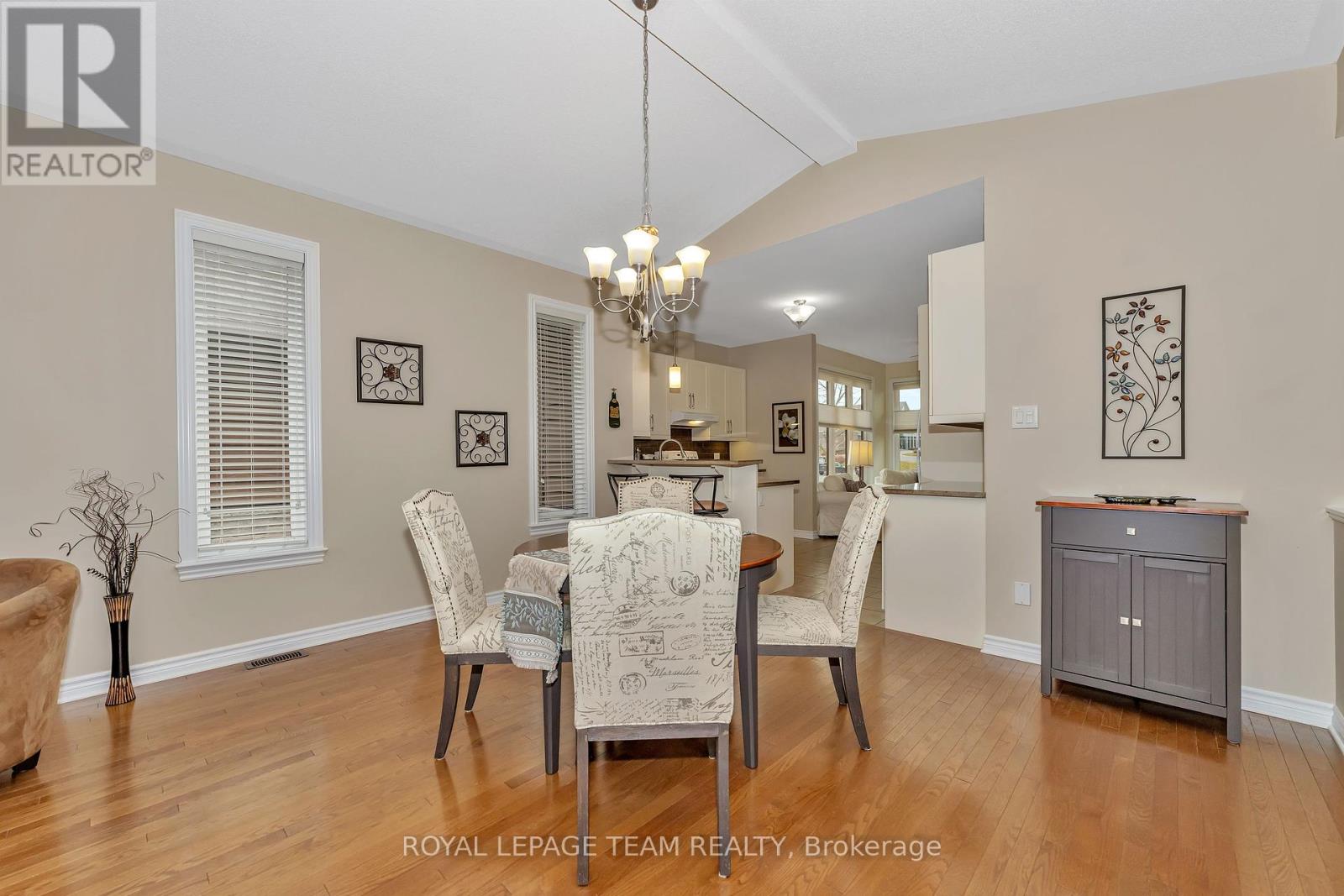 24 Magnolia Way, North Grenville, Ontario  K0G 1J0 - Photo 14 - X12046532