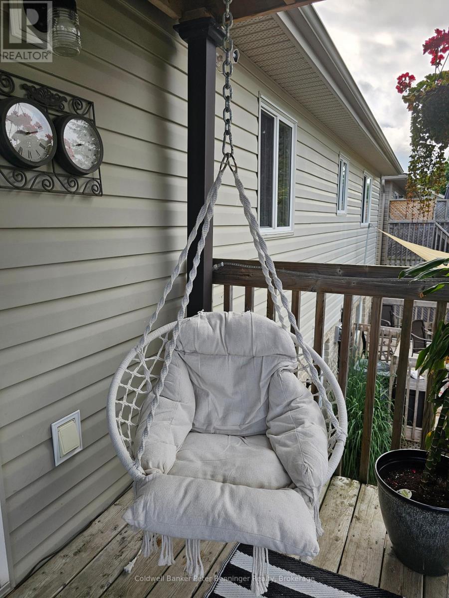 502 Buckby Lane, Saugeen Shores, Ontario N0H 2C1 - Photo 31 - X12046545