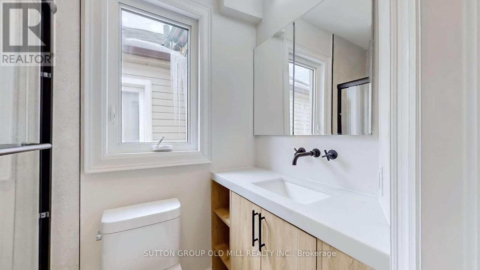 59 Shirley Street, Toronto, Ontario  M6K 1T2 - Photo 9 - C12046537