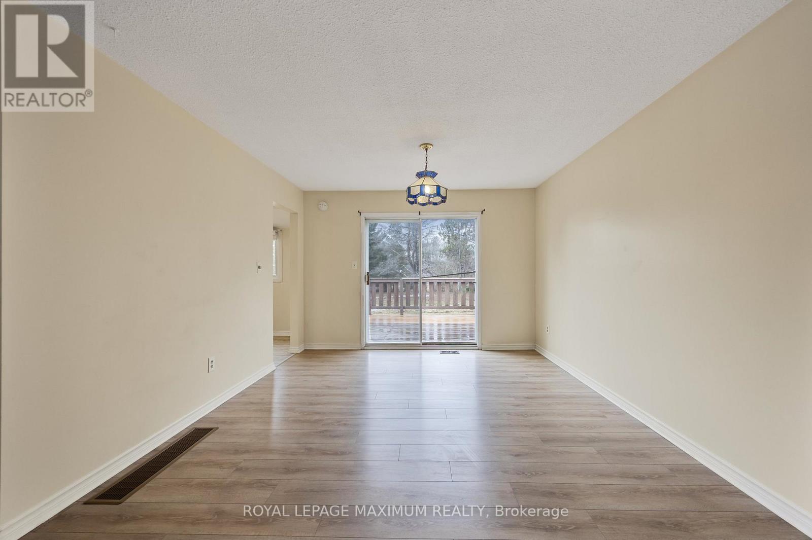 7 Princess Drive, Adjala-Tosorontio, Ontario  L0M 1M0 - Photo 11 - N12046531