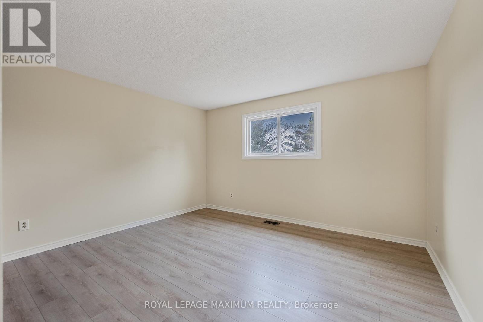 7 Princess Drive, Adjala-Tosorontio, Ontario  L0M 1M0 - Photo 17 - N12046531