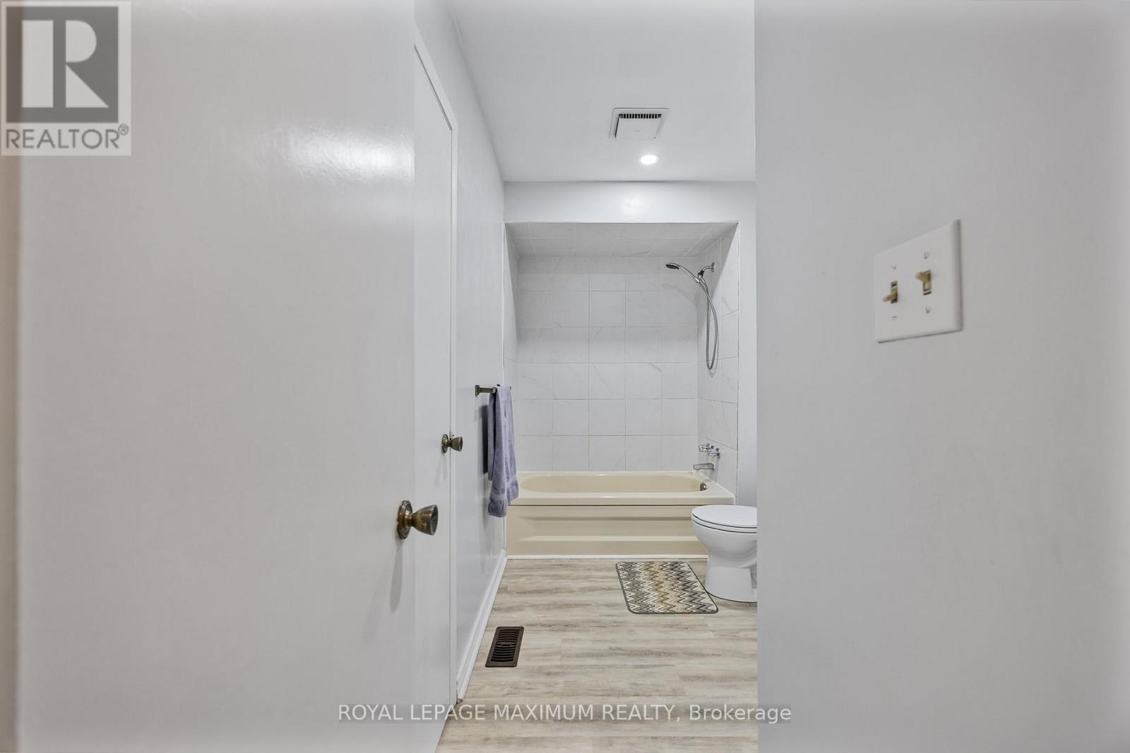 7 Princess Drive, Adjala-Tosorontio, Ontario  L0M 1M0 - Photo 24 - N12046531