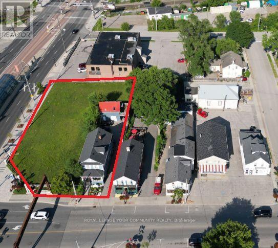 11 Main St (432/438 Davis) E, Newmarket, Ontario  L3Y 3Y1 - Photo 3 - N12046549