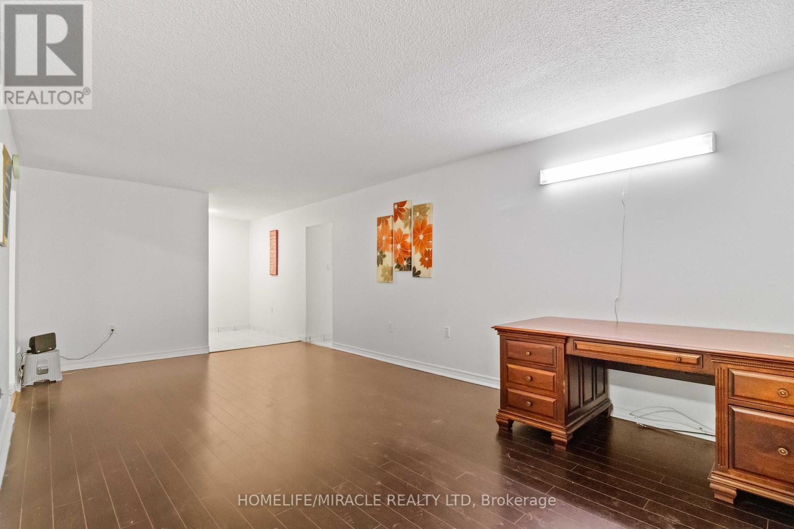 605 - 49 Silverstone Drive, Toronto, Ontario  M9V 3G2 - Photo 11 - W12046535