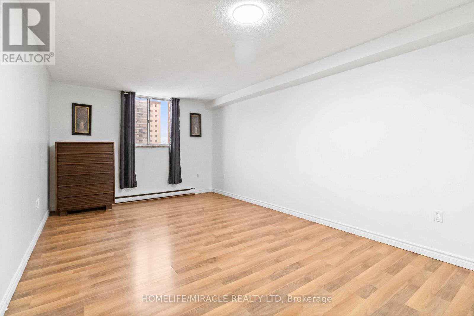 605 - 49 Silverstone Drive, Toronto, Ontario  M9V 3G2 - Photo 20 - W12046535