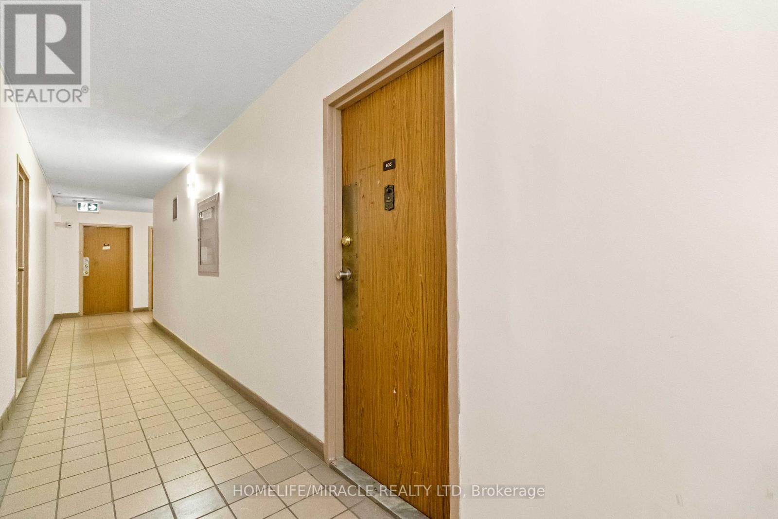 605 - 49 Silverstone Drive, Toronto, Ontario  M9V 3G2 - Photo 7 - W12046535