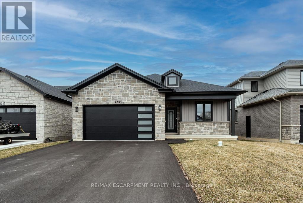 Property at 4233 MANSON LANE image 2