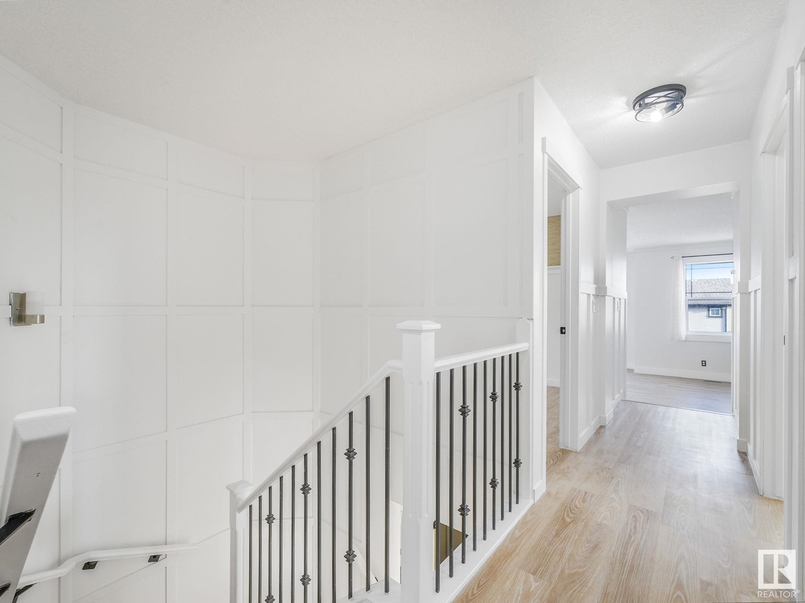 Property at 6003 175 AV NW image 5