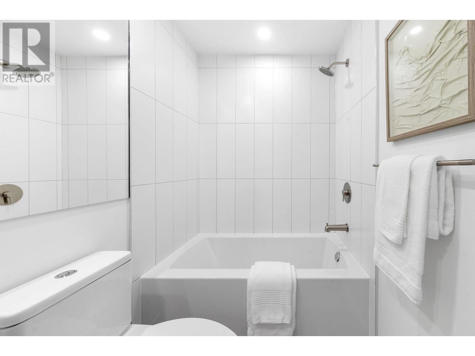 402 3596 Malsum Drive, North Vancouver, British Columbia  V7G 0B5 - Photo 22 - R2974196