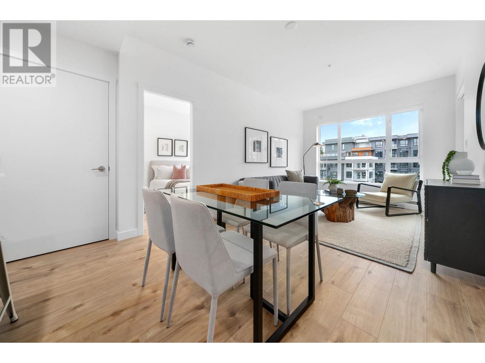 402 3596 Malsum Drive, North Vancouver, British Columbia  V7G 0B5 - Photo 6 - R2974196