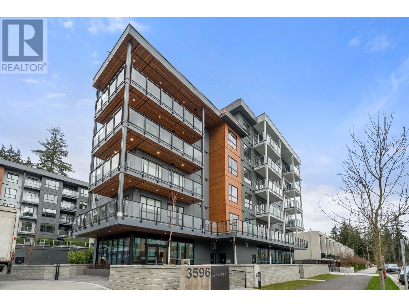 402 3596 Malsum Drive, North Vancouver, British Columbia  V7G 0B5 - Photo 1 - R2974196