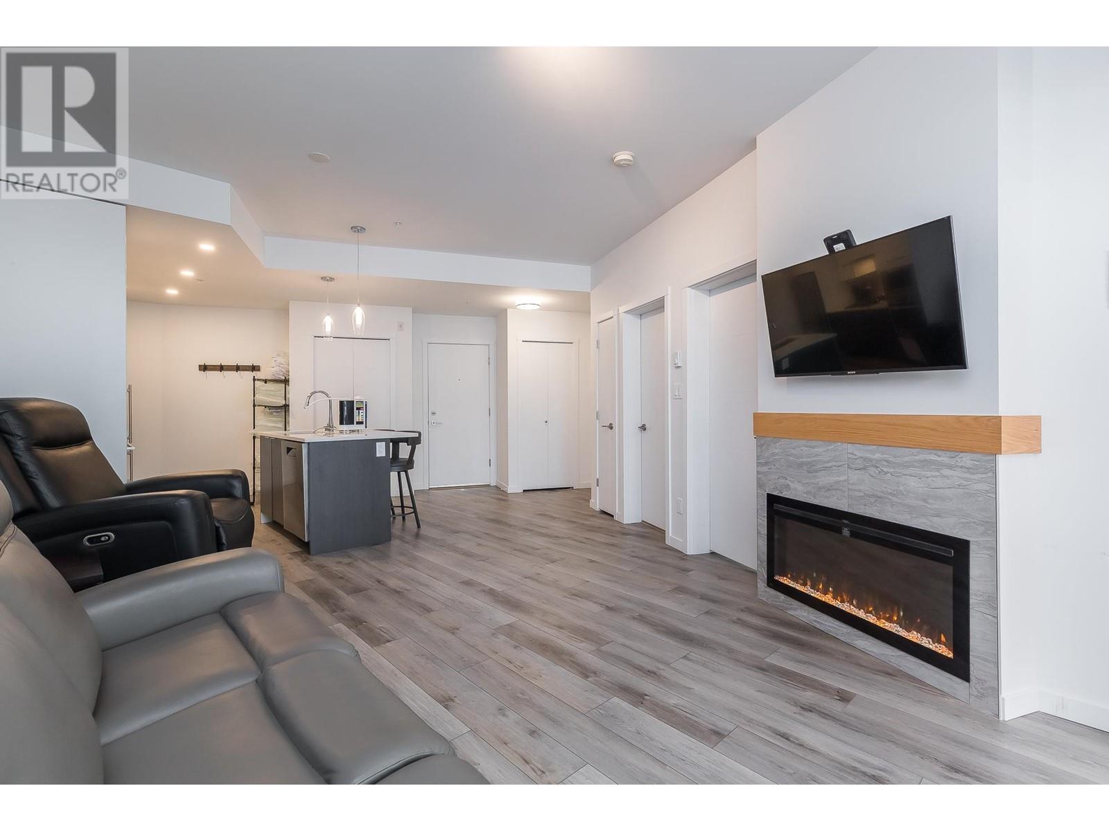 403 11641 227 STREET, Maple Ridge, British Columbia