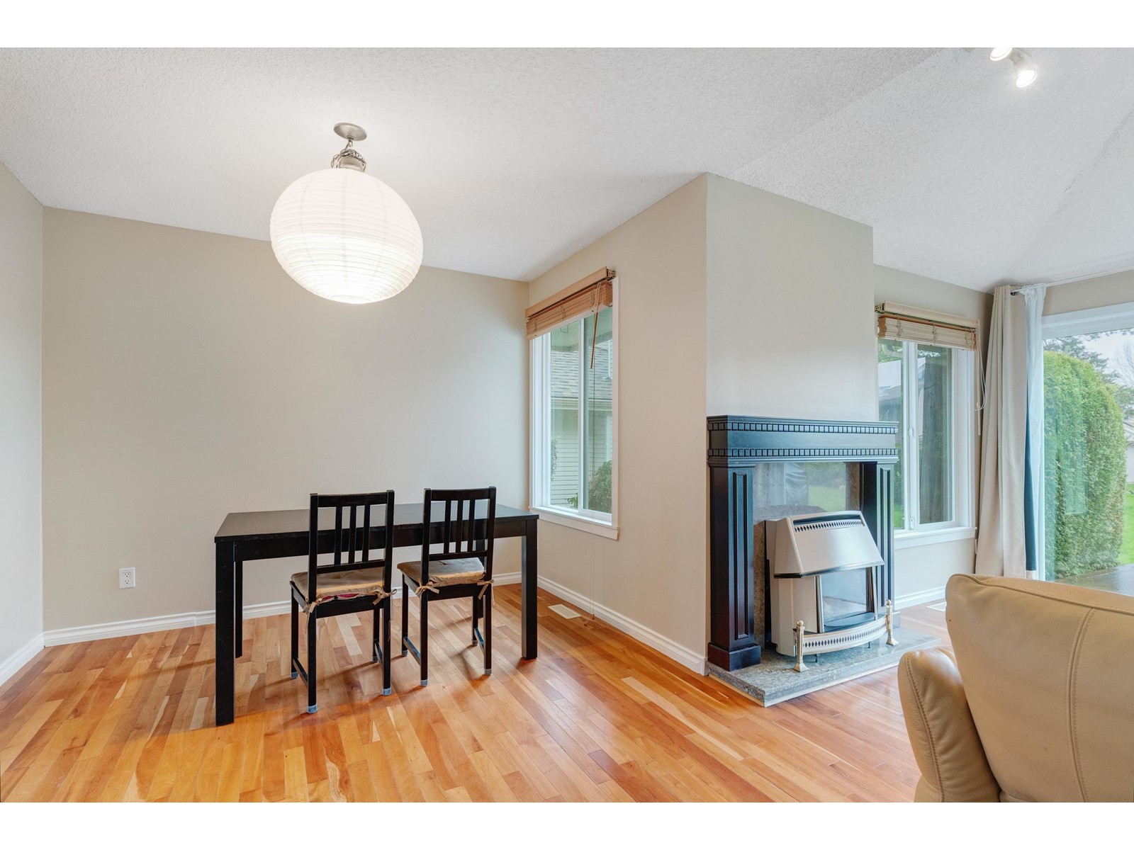 Property at 29 9045 WALNUT GROVE DRIVE image 4