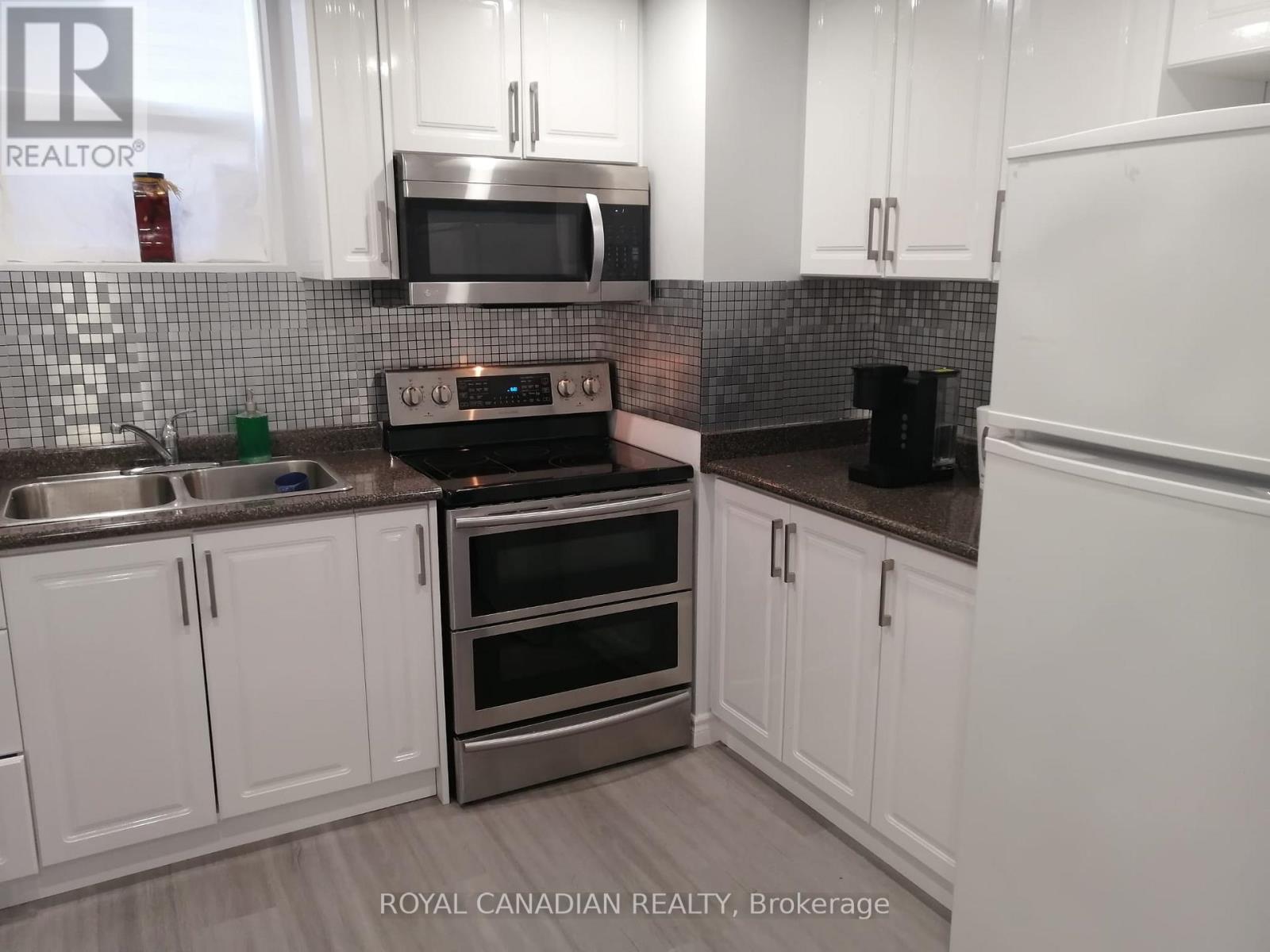 40 Doncaster Crescent S, Clarington, Ontario  L1B 1E7 - Photo 2 - E12046578